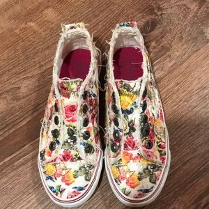 Blowfish Girls Slip on Flower shoes